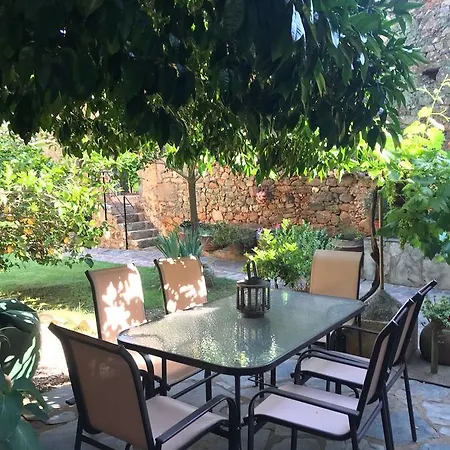 Country house Donatila Villasbuenas de Gata